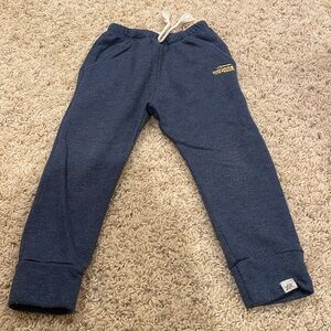 Less and GUC more than play 2T polar express Lulu and Roo blue